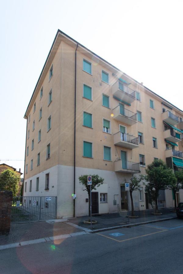 شقة 15 - Tourist House Bologna Primaticcio - Self Check-In المظهر الخارجي الصورة