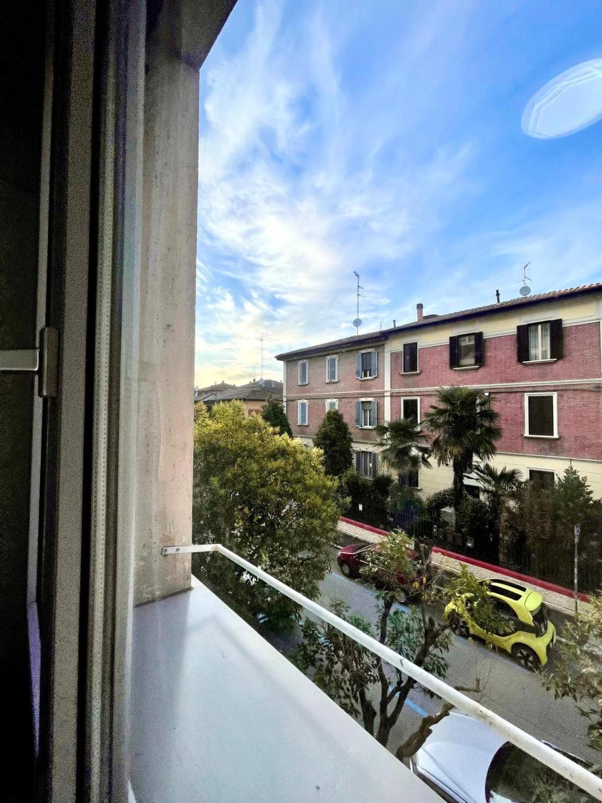 شقة 15 - Tourist House Bologna Primaticcio - Self Check-In المظهر الخارجي الصورة